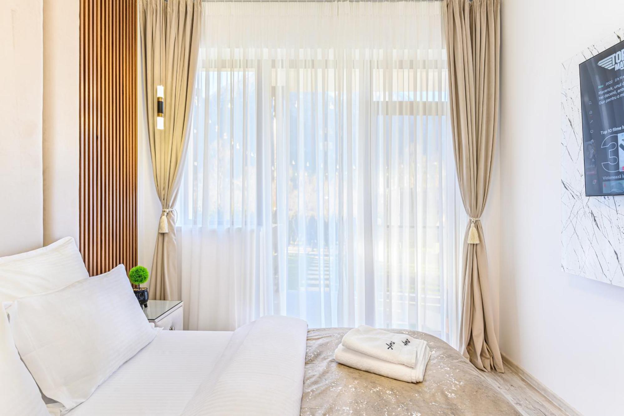 Ama Garden Apartment Busteni Bagian luar foto